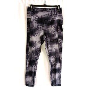 Reebok All Over Print Pocket Leggings 25” Inseam M New Workout Athleisure
